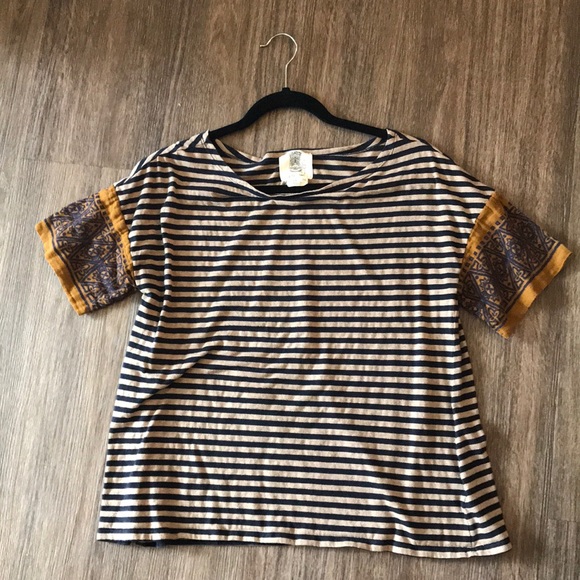 Margot Printed Tee - Picture 2 of 3